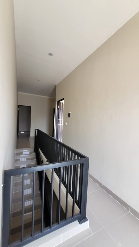 Rumah Baru Siap Huni 2 Lantai di Melati Mas Serpong Dekat sekolah