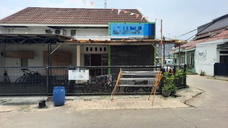 RUMAH KOST STRATEGIS DI PERUMAHAN CIKARANG BARU JABABEKA DEKAT DENGAN FASILITAS PUBLIK