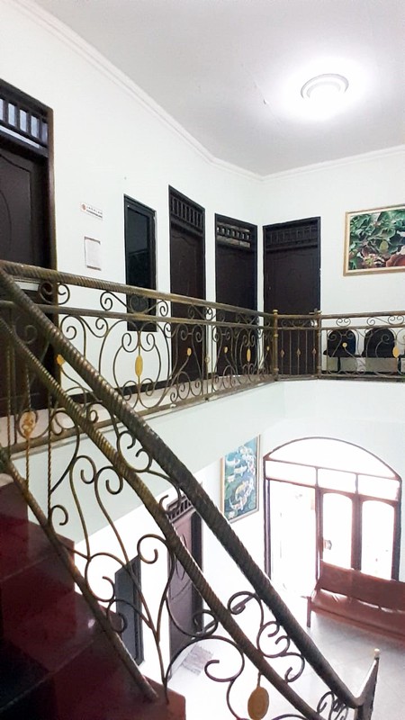 Rumah di Semampir Tengah Surabaya Timur, Bisa untuk usaha Kos2an, Full Furnished, SIAP HUNI