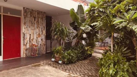 Dijual Rumah Lokasi Strategis Di Kebayoran Baru, Jakarta Selatan