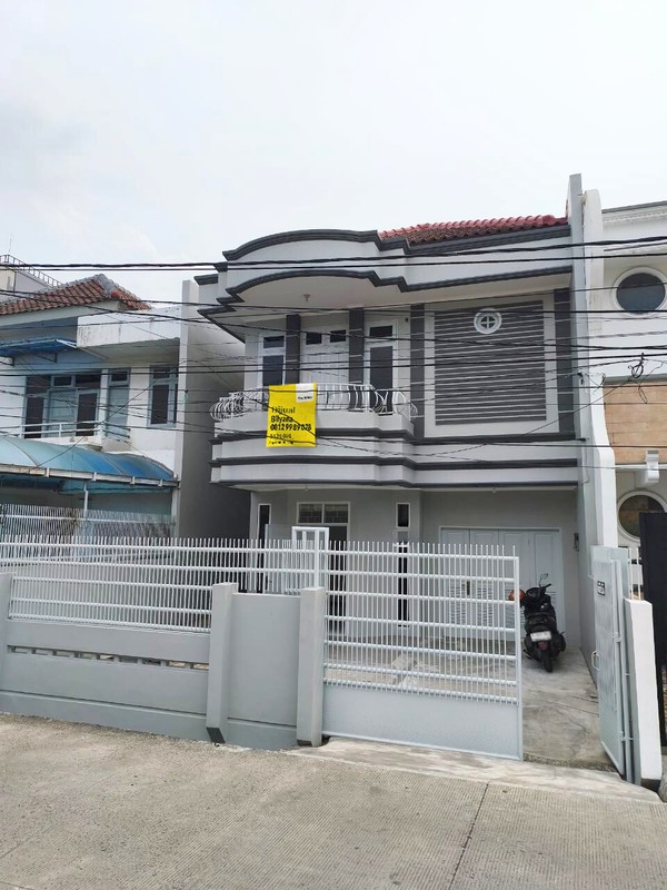 Rumah Dijual/Disewa di Taman Ratu