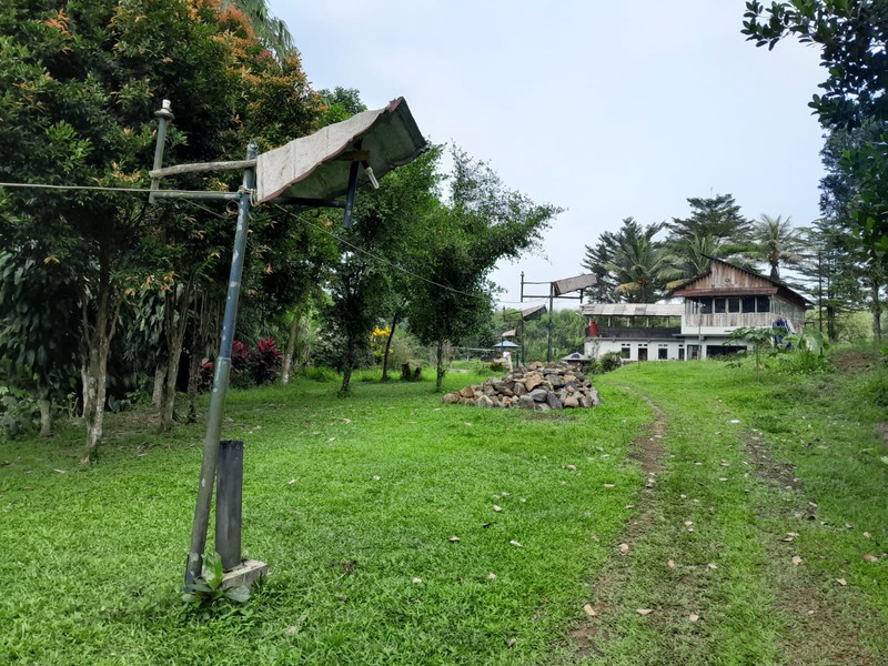 Rumah Bonus Tanah di Jl. Raya Ciomas Cibinong