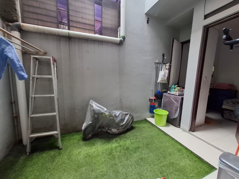 ALSTORIA TOWN HOUSE DIJUAL 