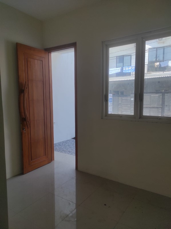 Dijual Kos-Kostan surabaya - Jl. Semolowaru Selatan Surabaya