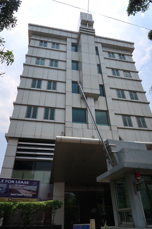 Gedung Kantor 5 Lantai Di Mampang Prapatan