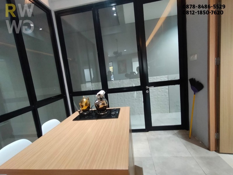 Sewa Rumah 2 Lantai di Grand Wisata Cluster O2 - Strategis, Aman & Siap Huni