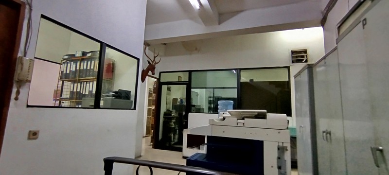 Jual ruko lebar 13 di komplek ruko Pangeran Jayakarta 141, Sawah Besar