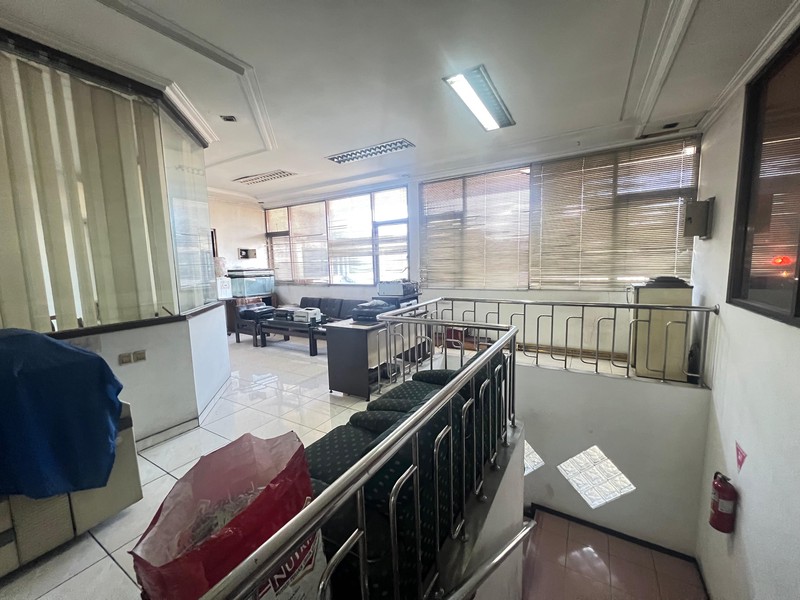 JUAL CEPAT Gudang Ex. Pabrik Jl. Raya Geluran Taman Sidoarjo 