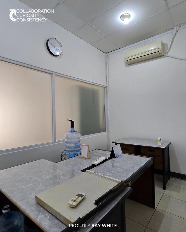 Ruko 3,5 Lantai Di Daerah Tendean, Jakarta Selatan