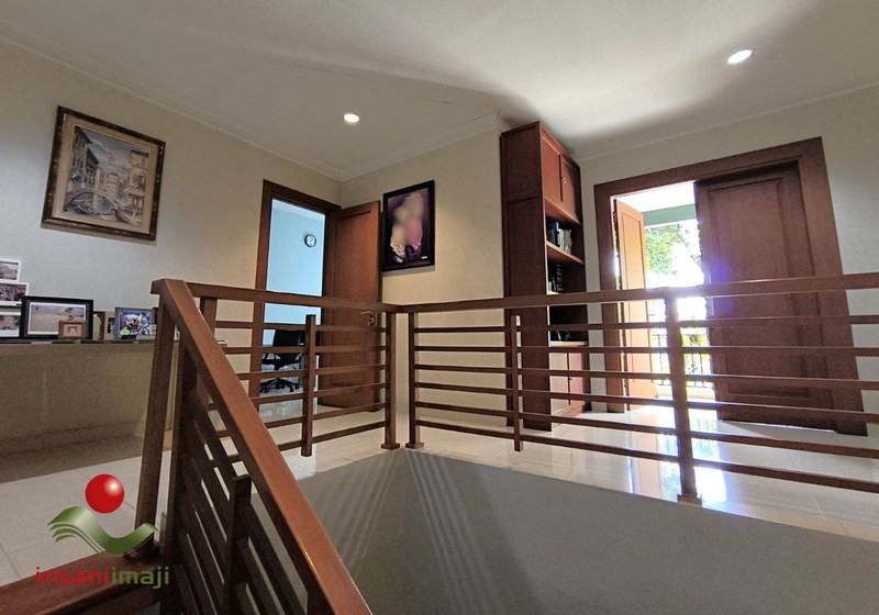 Rumah 2 Lantai lokasi strategis cipete jakarta selatan 