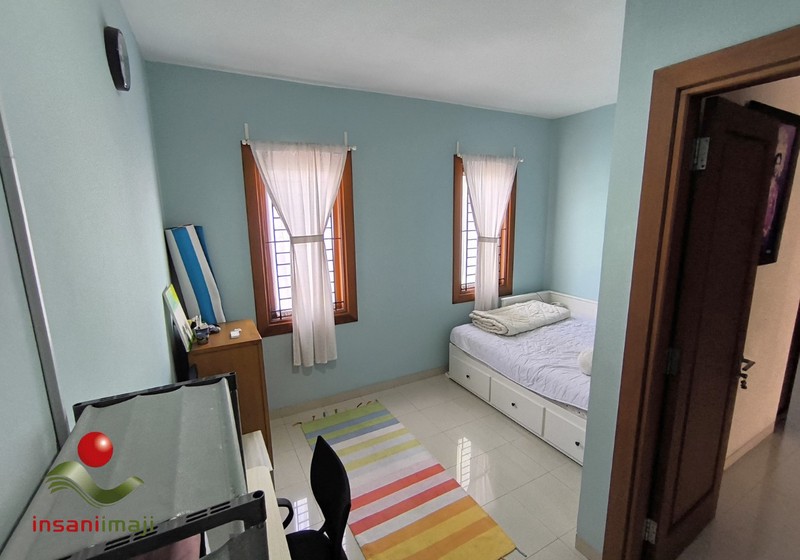 Rumah 2 Lantai lokasi strategis cipete jakarta selatan 