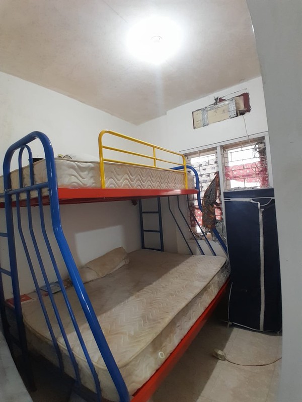 Rumah Tingkat Eksklusif di Raffles Hills