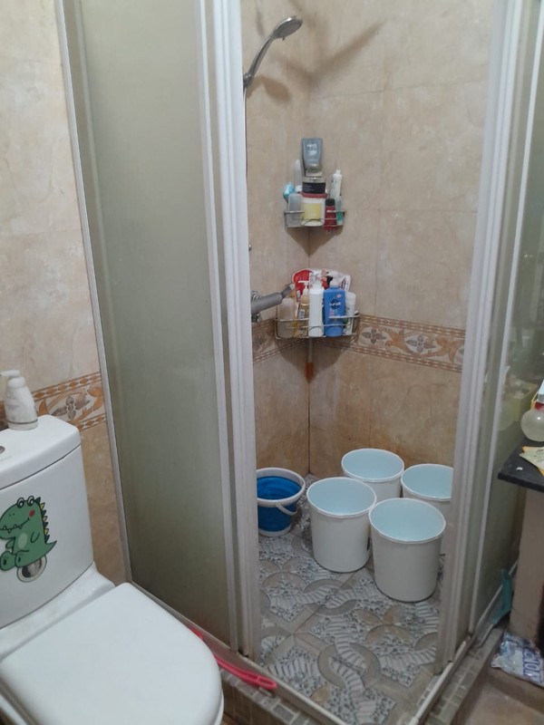 Rumah Tingkat Eksklusif di Raffles Hills