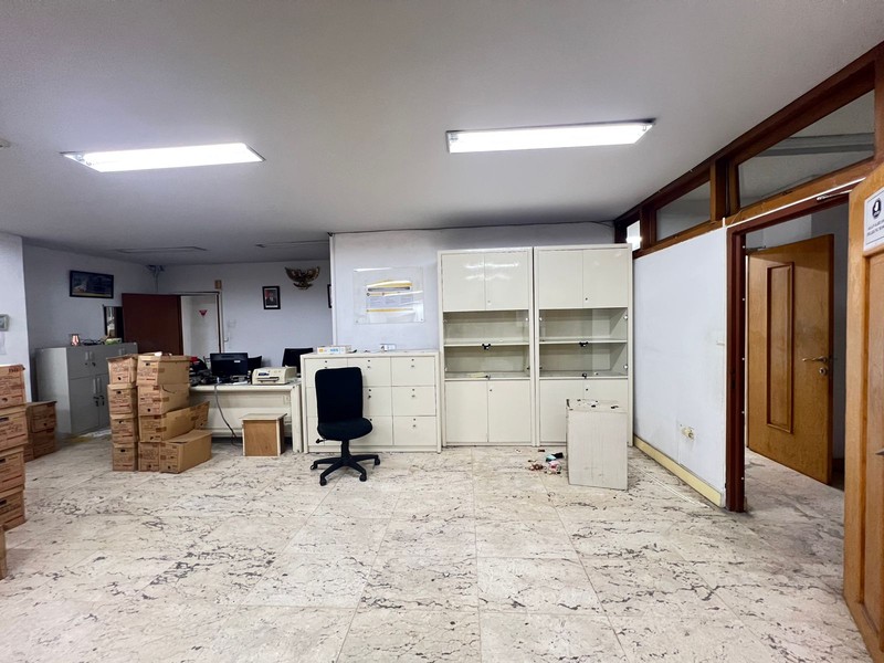 JUAL CEPAT Ex. Kantor Bagus  Jl. Raya Kapas Krampung Surabaya