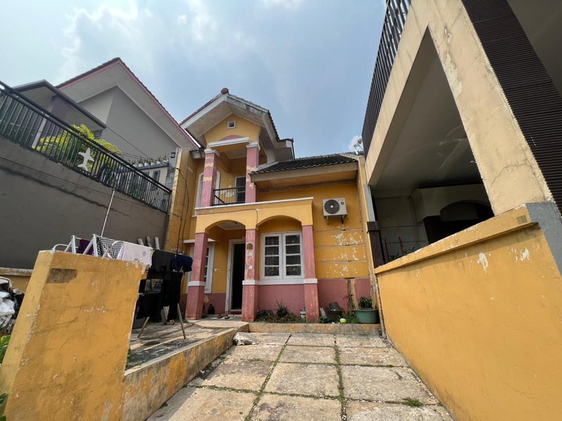 Dijual Rumah Harga Miring di Griya Jakarta Pamulang