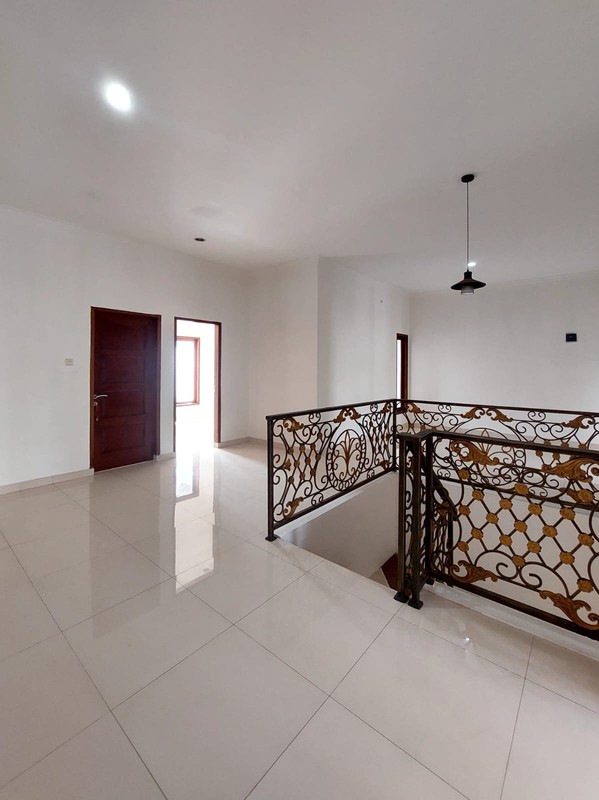 Dijual Rumah bagus siap huni Lokasi strategis di Cilandak