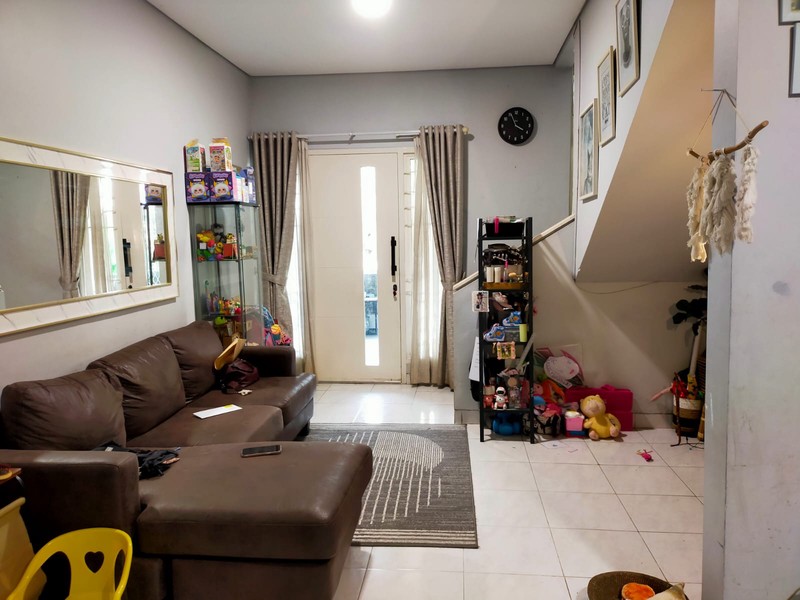 Rumah Minimalis, dalam Cluster kemanan 24 Jam di Bintaro Sektor 9.