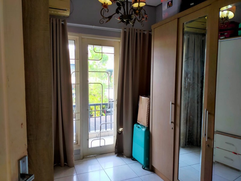 Rumah Minimalis, dalam Cluster kemanan 24 Jam di Bintaro Sektor 9.