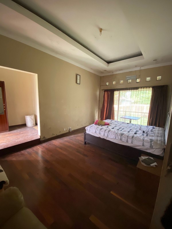 Rumah Tinggal 2 Lantai Dekat Jalan Palagan, Sariharjo, Ngaglik, Sleman