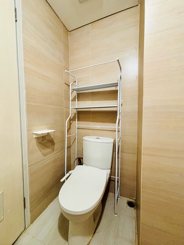 Apartemen Semi Furnished,lb 33 di Graha Raya 