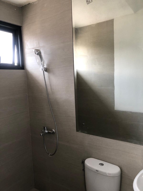 Rumah Modern Minimalis,  2 lantai, Siap Huni Dekat ST Pondok Ranji Bintaro