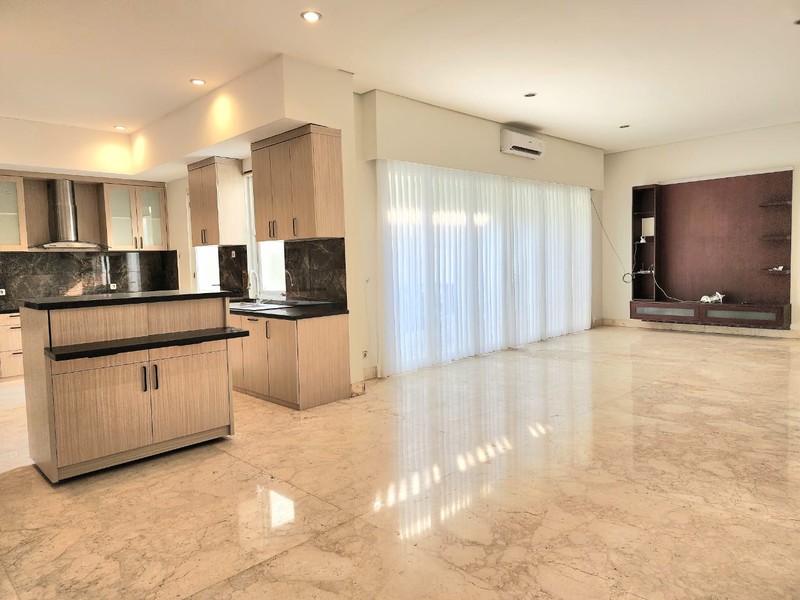 Disewakan Rumah Semi Furnish Lokasi Di Jl. Jati Padang Raya, Pejaten, Jakarta Selatan