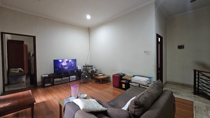 Bintaro jaya sektor 2 luas 1250 rumah hitung tanah dalam komplek