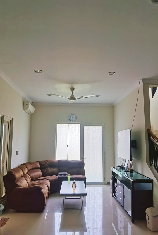 Dijual rumah area Gading Serpong Cluster MAXWELL utama - Gading Serpong 