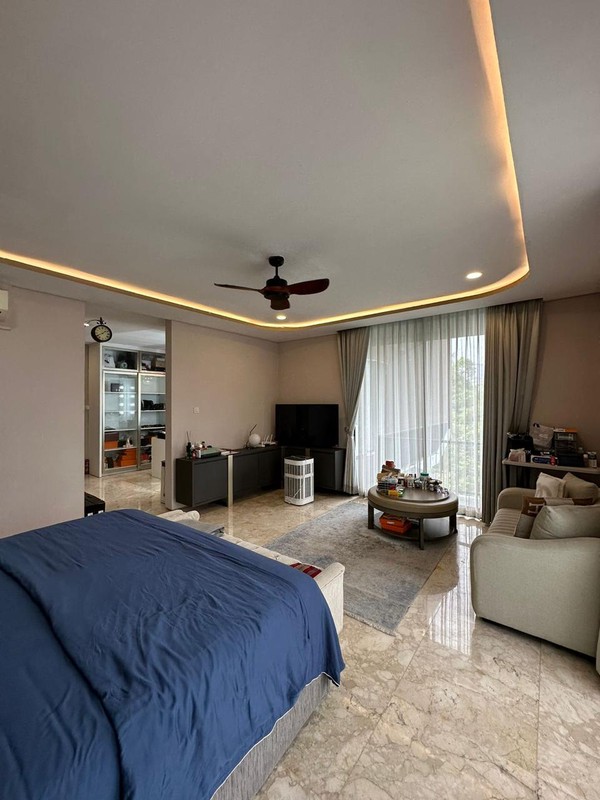 Rumah Mewah, Ada Kolam Renang Di Pasar Minggu JakSel