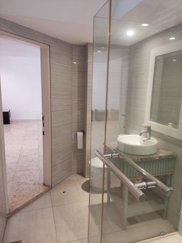 Classic House in Kemang For Rent