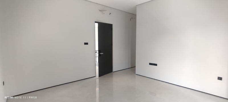 Dijual rumah di The Eminent Cluster Prestigia - BSD City Tangerang Selatan