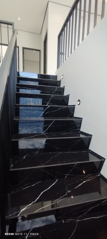 Dijual rumah di The Eminent Cluster Prestigia - BSD City Tangerang Selatan