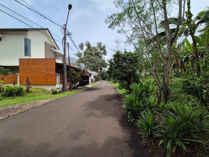 Jual Cepat Rumah Strategis Posisi Hook Depan Taman Kencana Loka BSD City