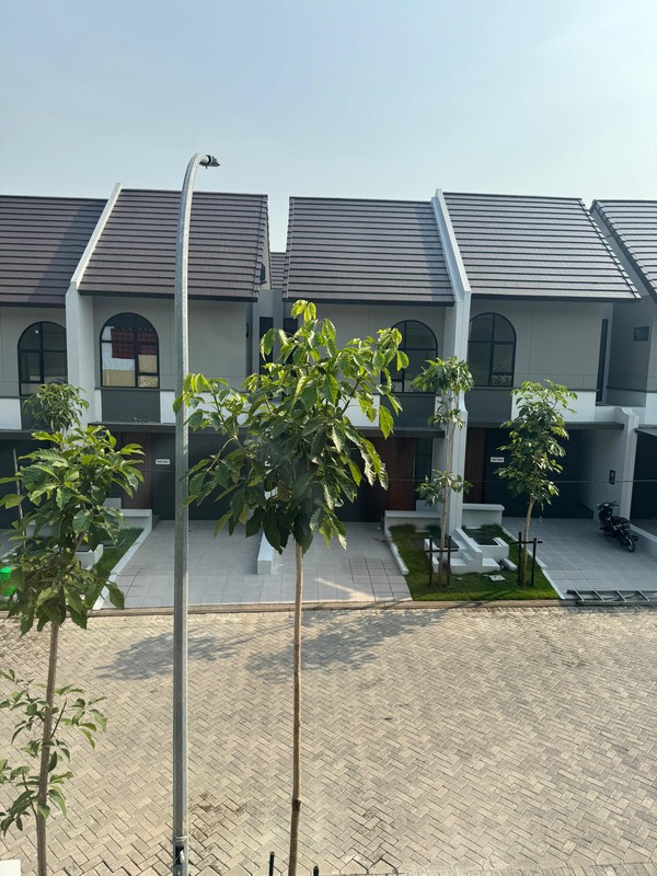 1965. Dijual Rumah Citraland Kedamean Cluster Havel A8 Gresik