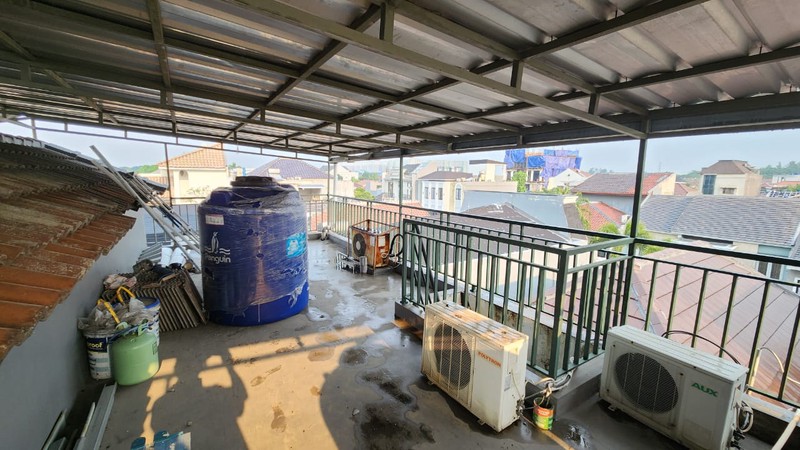 Rumah 3 Lantai Dijual di Pancoran Indah Jaksel