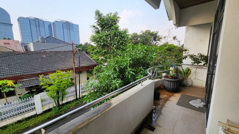 Rumah 3 Lantai Dijual di Pancoran Indah Jaksel