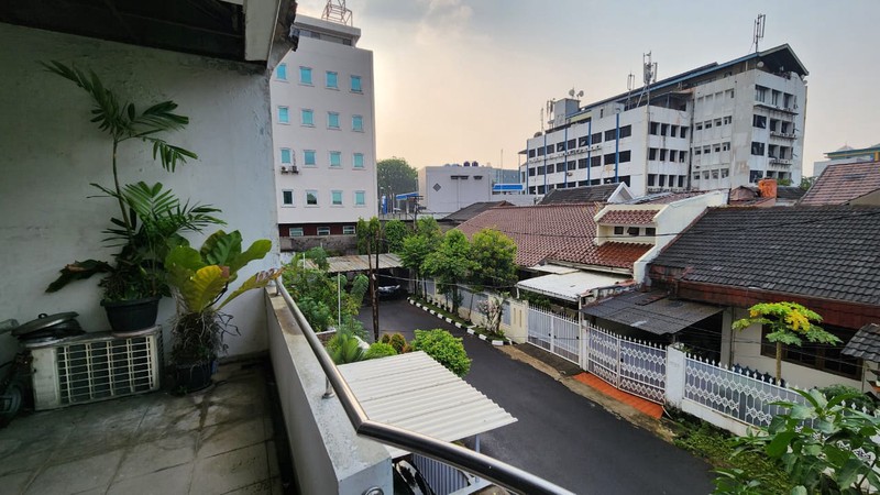 Rumah 3 Lantai Dijual di Pancoran Indah Jaksel