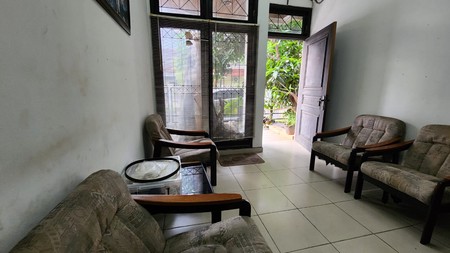 Rumah 3 Lantai Dijual di Pancoran Indah Jaksel