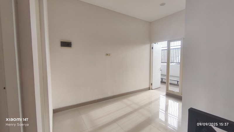 1967. Dijual Cepat Rumah Airport Village Juanda blok D Sedati Sidorajo