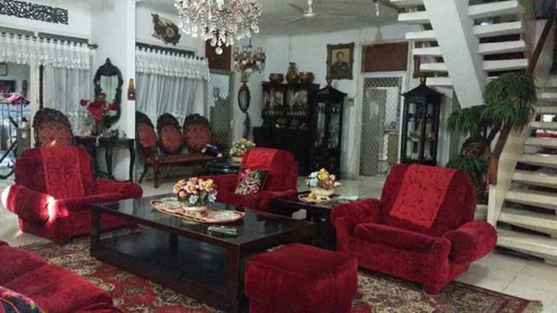 Rumah Mewah Klasik di Simprug Garden, Akses Kebayoran Baru Kemang