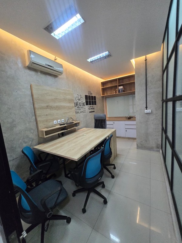 Rumah Hitung Tanah Area Cipete