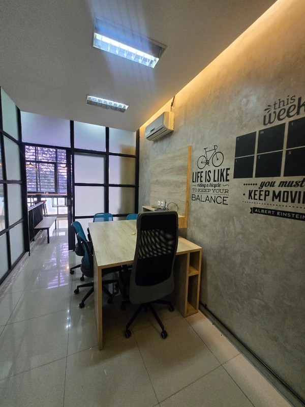 Rumah Hitung Tanah Area Cipete