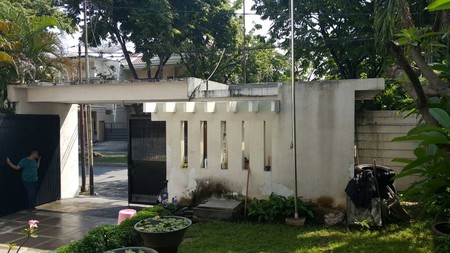 &#8206;&#8203;Dijual rumah luxury minimalis ada private pool ( Dharmahusada Indah)