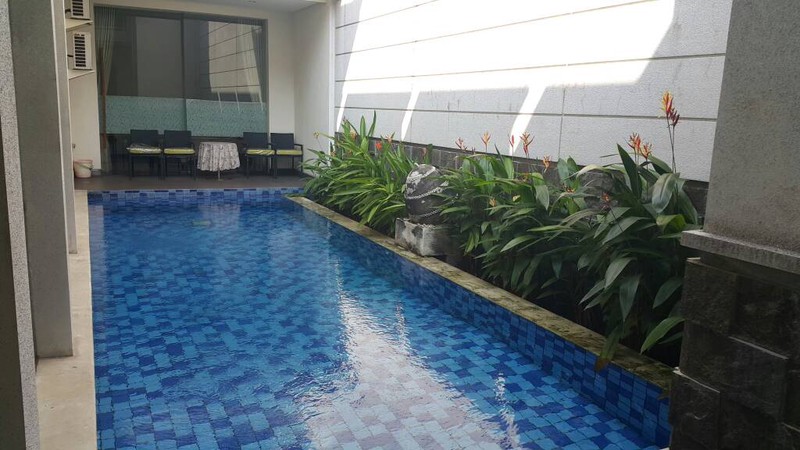 &#8206;&#8203;Dijual rumah luxury minimalis ada private pool ( Dharmahusada Indah)