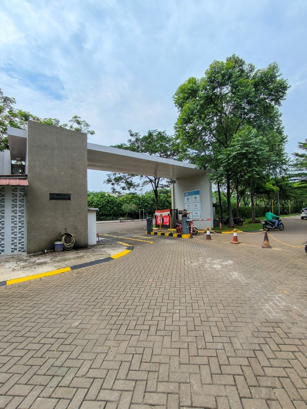 Rumah  Cantik,Nyaman dan Aman Di Fortune Height Graha Raya Bintaro Jaya.