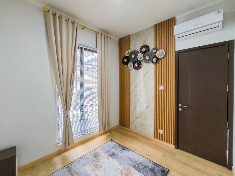 Rumah  Cantik,Nyaman dan Aman Di Fortune Height Graha Raya Bintaro Jaya.