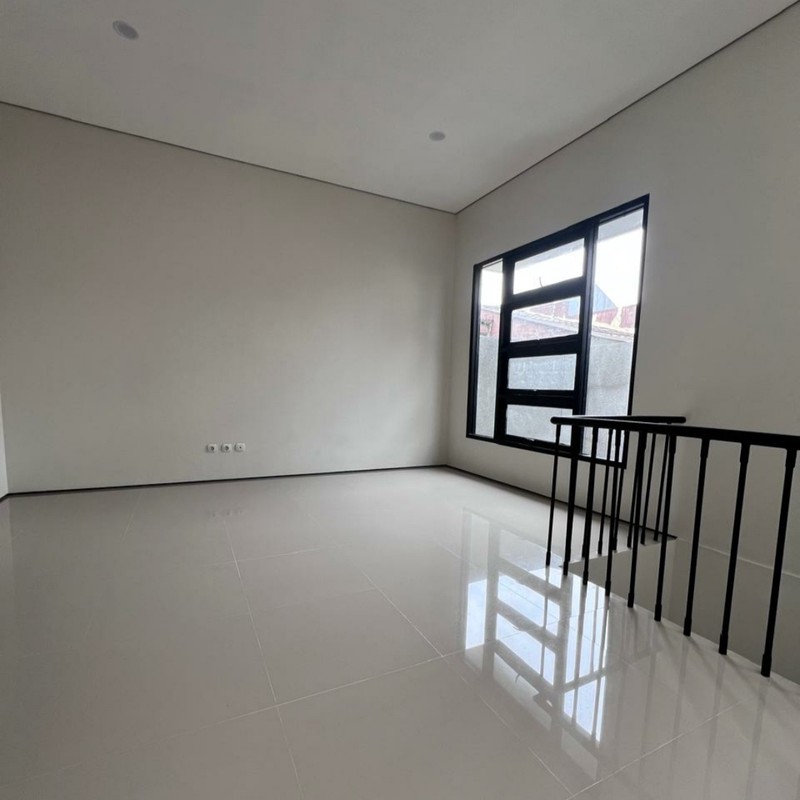 Rumah Minimalis Brand New, Siap huni lokasi strategis di Bintaro