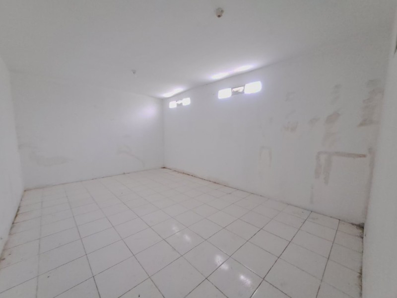 Ruko Luas di Karawang Dekat Rengasdengklok Cocok Untuk Minimarket