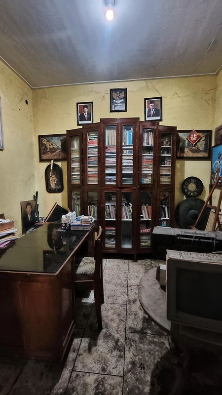 1974. Dijual Rumah Murah Itung Tanah Yos Sudarso, Pakelan, Kota Kediri