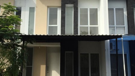 Disewakan Rumah 2 Lantai Siap Huni dan Hunian Nyaman @Graha Raya